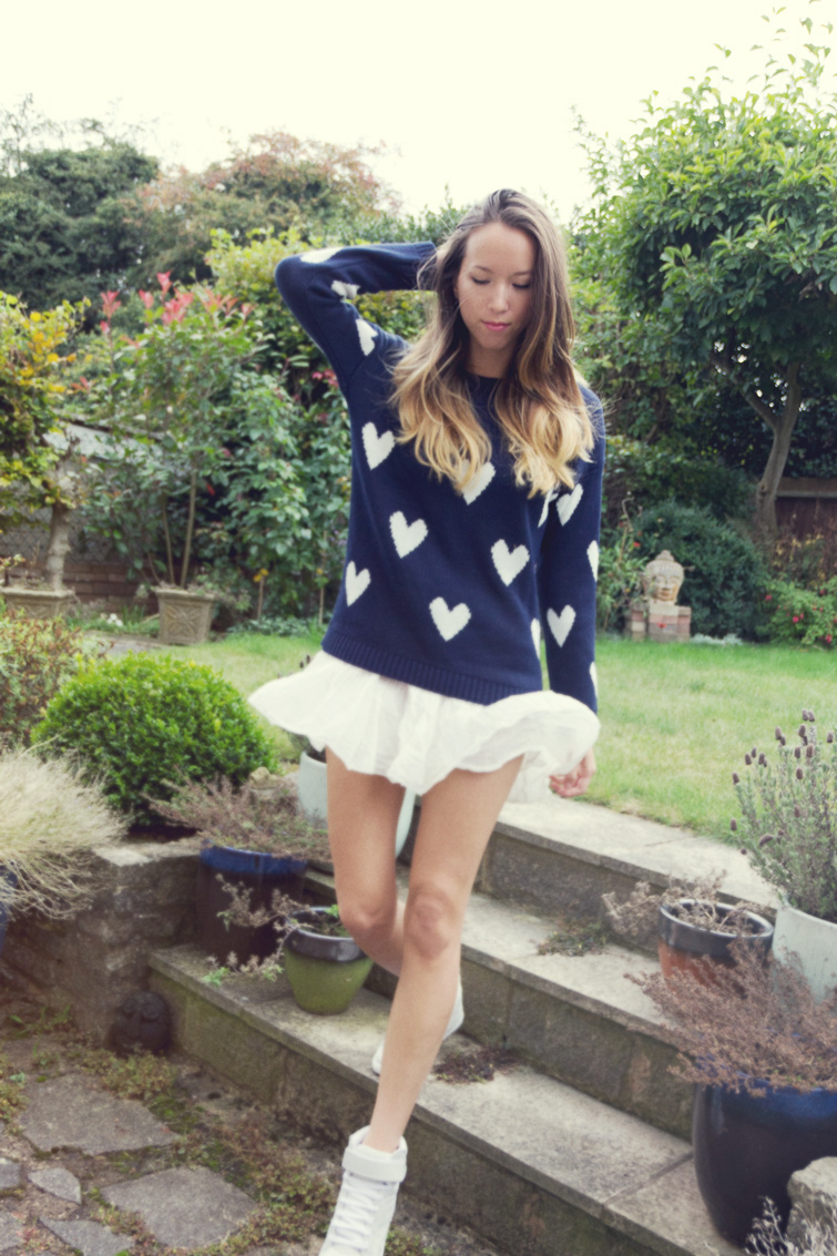 Heart print jumper outfit